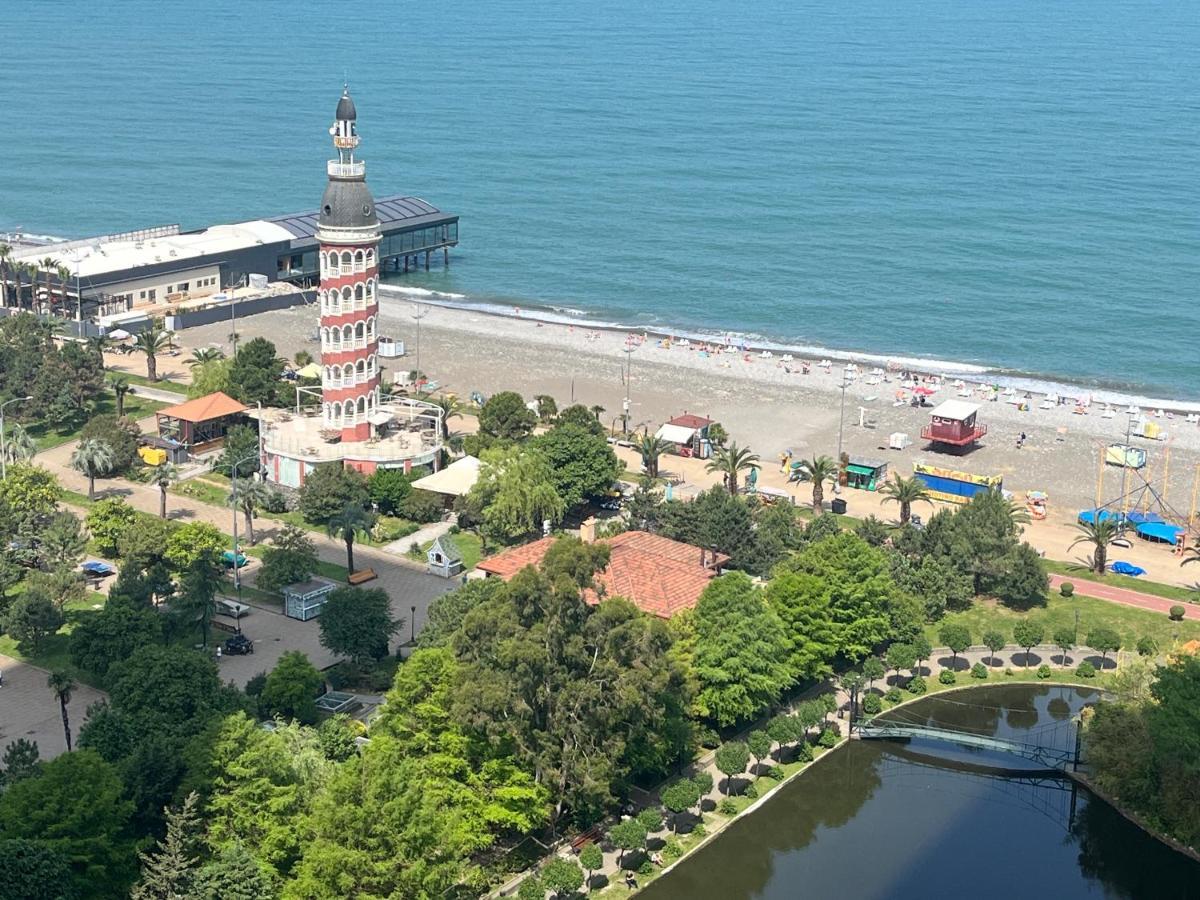1-Bedroom Studio Apartment In Orbi City - Side Seaview Batumi Exterior foto